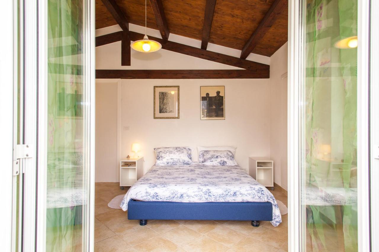 Agri Bed - L'Affittacamere In Collina - Guest Room On The Hill Лаванья Экстерьер фото