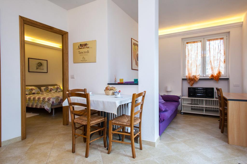 Agri Bed - L'Affittacamere In Collina - Guest Room On The Hill Лаванья Экстерьер фото